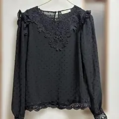 EXQUISS'S ブラック刺繍長袖ブラウス Mサイズ