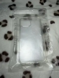 iPhone15用透明ソフトケース