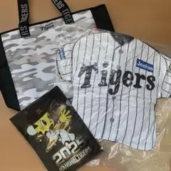 阪神タイガース トートバッグ　クッション　クリアファイル　Joshin