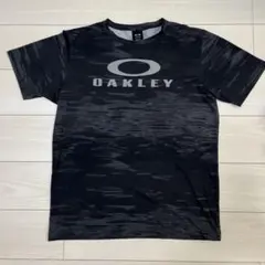 Oakley ブラック Tシャツ パフォーマンスフィット