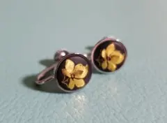 イヤリング　象嵌？