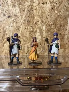 ユ*】様 【希少】ドラゴンクエスト キャラクターフィギュアノーマル2種 +シーク