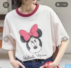 【新品】ミニーちゃん　グラフィックプリント　オーバーサイズ半袖Tシャツのサムネイル