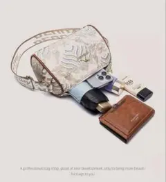 レディース和風ショルダーバッグ 軽量 大容量 高見え 人気 斜め掛け