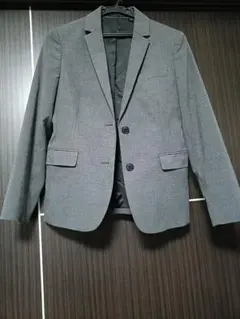 ユニクロ　ジャケット　春　グレー テーラードジャケット S