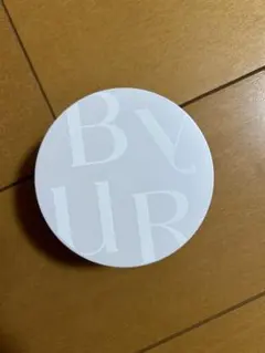 バイユア　セラムフィット　モイストフェイスパウダー　01 クリア