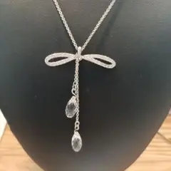 スワロフスキー SWAROVSKI リボン クリスタルネックレス
