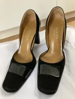 GUCCI パンプス　ブラック