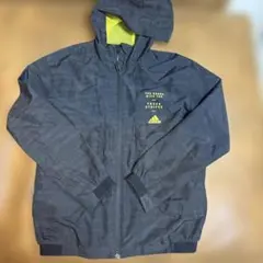 アディダス　ウインドブレーカー　140