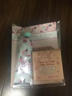 新品未使用  ロクシタン  ハンドクリーム&石鹸