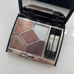 Dior アイシャドウパレット　サンククルールクチュール　689 MITZAH