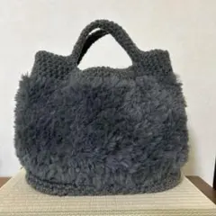 Item thumbnail for item f0b6e540-b4b3-45a2-b90c-6f27593121c1