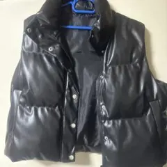 レザー ダウンベスト