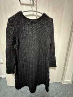 ZARA 黒いリブ編みニットワンピース