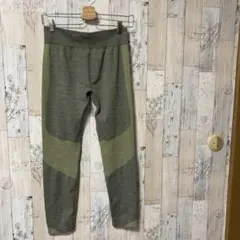 GU グレー・オリーブのスパッツ　スポーツ