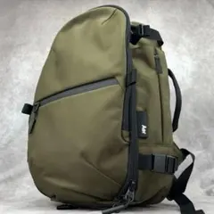【美品✨】エアー トラベルパック3 スモール リュックサック オリーブ グリーンのサムネイル