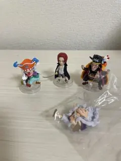 ワンピの実　新四皇セット ニカ　シャンクス　バギー　ティーチ