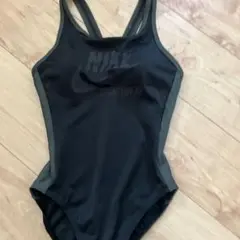 NIKE SPORTSWEAR ワンピース水着のサムネイル