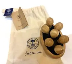 NEAL'S YARD REMEDIES ビューティーローラーのサムネイル