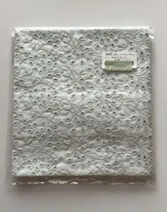 チェック&ストライプ　CS ティアドドロップスツリー　ホワイトセージ