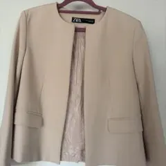 ZARA ノーカラージャケット ピンクベージュ Sのサムネイル