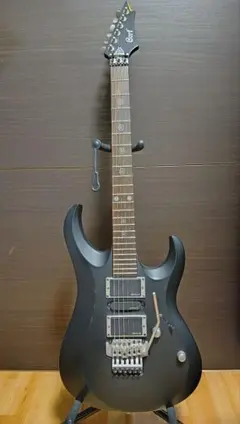 cort EVL-X4 マットブラック エレキギターロック式トレモロEMG-HZのサムネイル