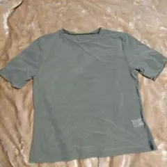 オリーブグリーン 半袖Tシャツ