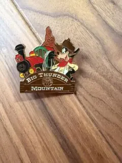 バドワイザー BUD LIGHT Spuds MacKenzie ピンバッジ - メルカリ