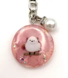 キーホルダー✨シマエナガ✨レジン✨チャーム✨本物の梅を使用✨可愛い✨橙桃ラメAA