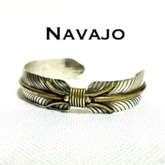 ナバホ族　ヴィヴィアンジョーンズ　バングル　フェザー　金張り　スターリング ナバホ族 ヴィヴィアンジョーンズ バングル フェザー 金張り