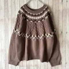 【GU】フェアアイル模様　クルーネック　ケーブル編みセーター　防寒性　 【M】