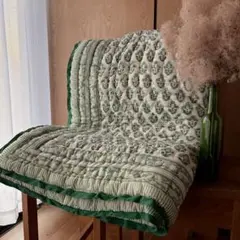 未使用※インド ブロックプリント 中綿入りキルト グリーンティー　マルチラグ