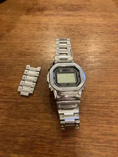CASIO G-SHOCK GMW B5000D-1JFフルメタル　電波ソーラー