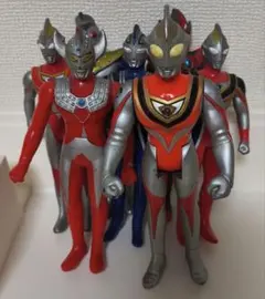 ウルトラマン ソフビ フィギュア まとめ売り 19体セット - メルカリ