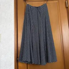 ロングスカート　ドット柄
