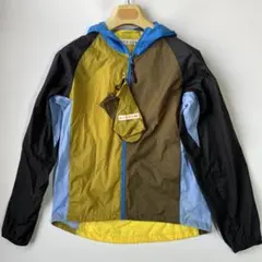 ユニクロ×MARNI XS ポケッタブルパーカー 収納袋付き