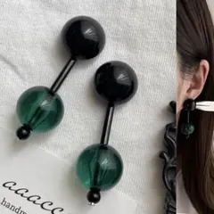 ▫︎◼︎792023◼︎▫︎ブラック×グリーンピアス/aaacccu