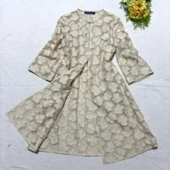 美品✨ エムズグレイシー フリル ノーカラージャケット サマーボレロ 40 白 美品✨ エムズグレイシー フリル ノーカラージャケット サマーボレロ