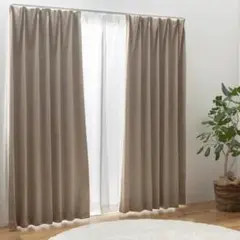 ドレープカーテン