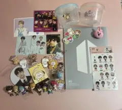 BTS ファンマガジンとグッズセット