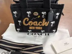 COACH PEANUTSカーゴ トート バッグ 26・スヌーピー プリント