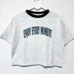 GU 半袖Tシャツ　130センチのサムネイル