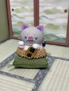 鬼滅の刃 ニャンコ招き猫 嘴平伊之助