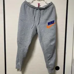 Nike グレー スウェットパンツのサムネイル