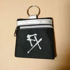 【美品】サンテ FX NEO 目薬ポーチ シルバー