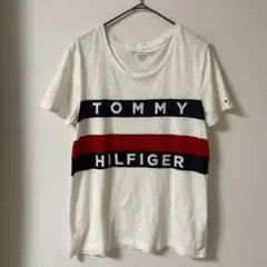 トミーヒルフィガー　Tシャツ　半袖　デカロゴ　アップリケ