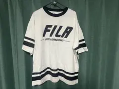FILA ロゴ入り ホワイト Tシャツ 古着