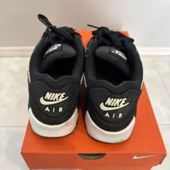 NIKE エアマックス ブラック/ホワイト