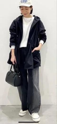 即発送]Spick & Span普段使いに スタンドフーディーダウン ブラック 