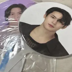 【新品】SEVENTEEN ミンギュ うちわ FOLLOW , LOVE